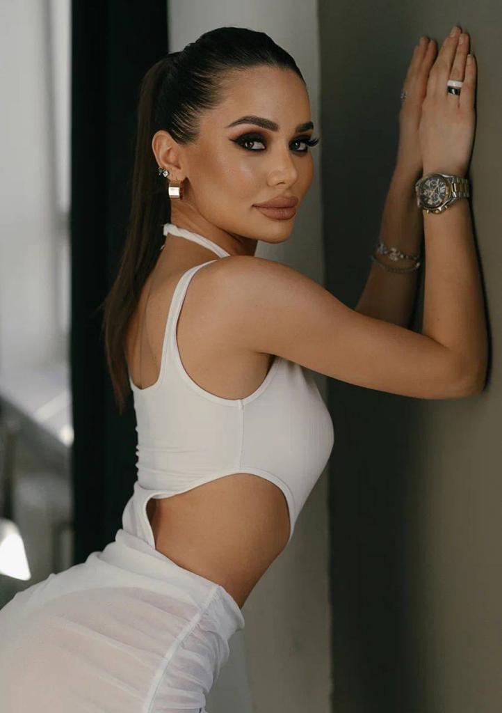 Manika — VIP сопровождение в Дубае