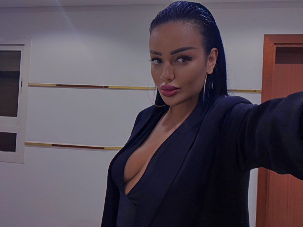 Hot escort Alania from Dubai
