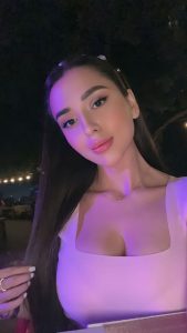Escort with Farida — GFE dream in Dubai