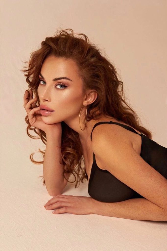 Эскорт по Дубаю