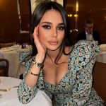 Elegant model Manika in Dubai